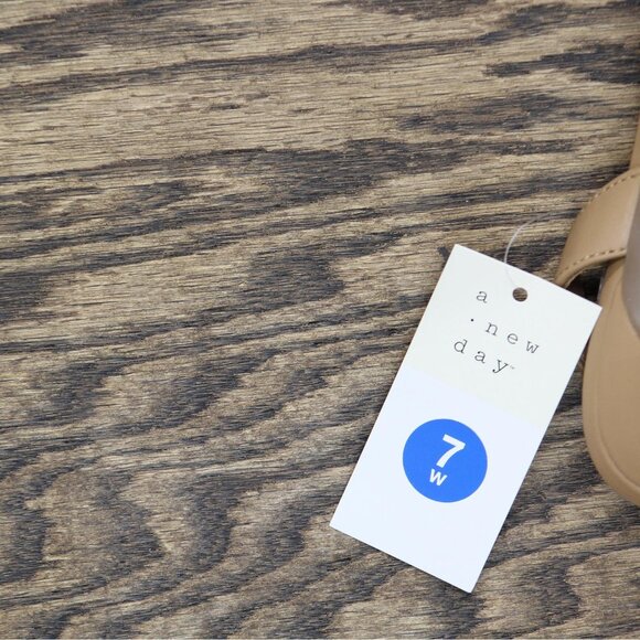 a new day Isabel Wide Width Embellished Slingback Kitten Heels Clear Brown 7W - Picture 6 of 10